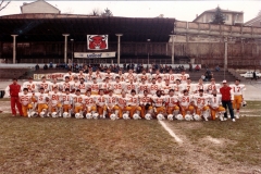 Tauri 1985